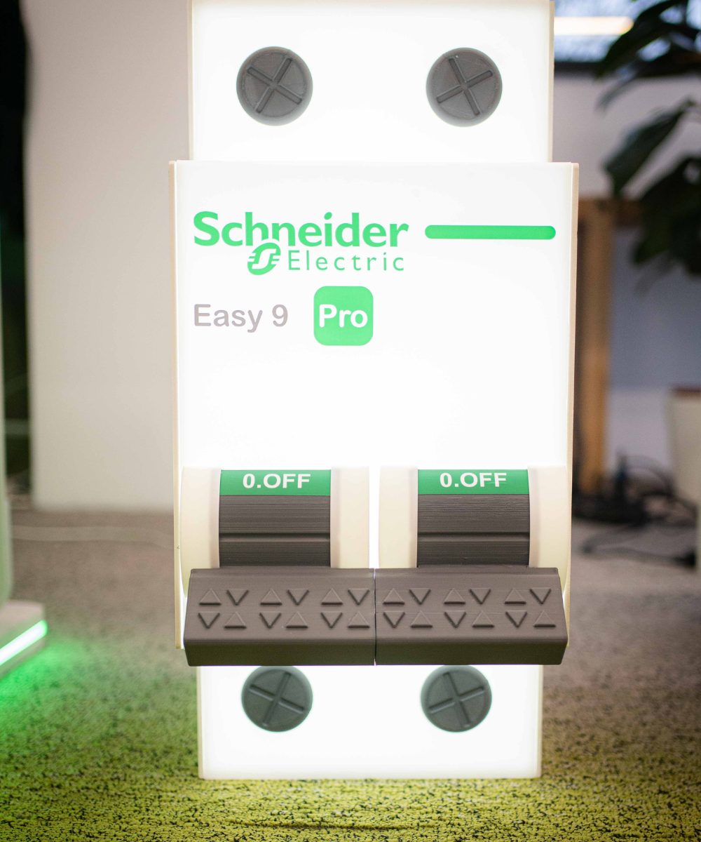 Schneider Electric a prezentat noul Easy9 6000 A in cadrul Innovation Day Romania