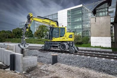 1liebherr-re22-innotrans_w800