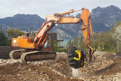 BF70.2 – Hitachi EX235A – Italy –