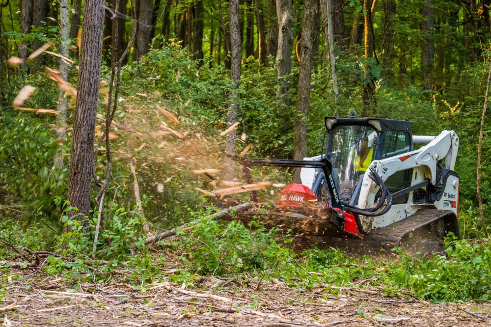 Fecon Unveils New Disc HawkTM Compact Disc Mulcher