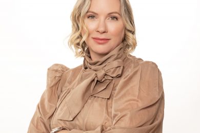 Eszter Martin, NN Romania