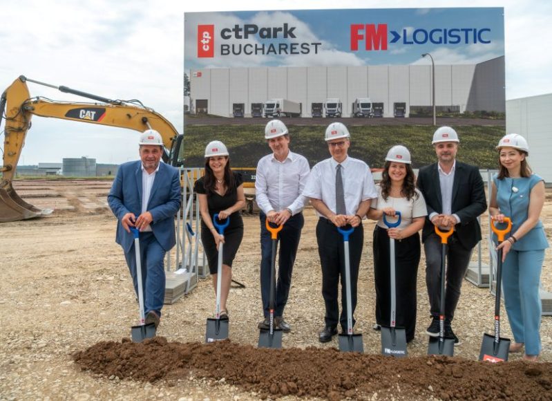 Groundbreaking event CTP x FM Logistic