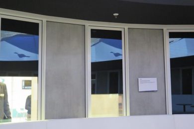 Guardian Glass introduce viitorul umbririi dinamice, prin întunecare completă la o simplă atingere de buton. Fotografii ©Guardian Glass