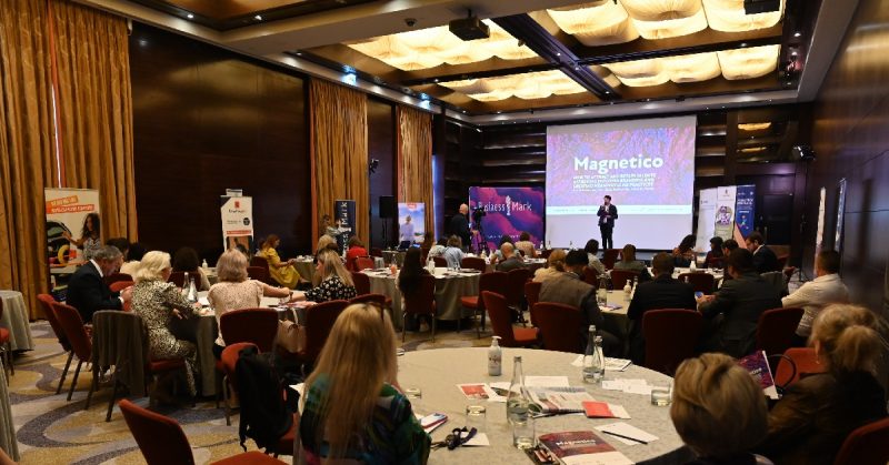 „Companiile care nu se adapteaza la nevoile generatiilor millennials si z pierd lupta privind atragerea talentelor”. Iata care au fost cele mai importante subiecte dezbatute in cadrul „Magnetico 2022”