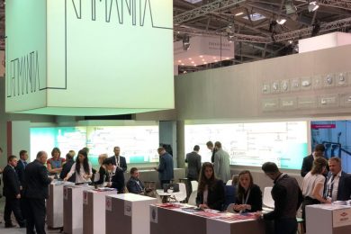 Image 2018-10-09 at 00_10_22