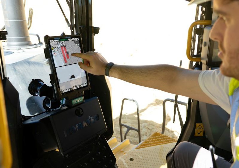 Komatsu Smart Construction – 3D Machine Guidance Flex (in cabin)