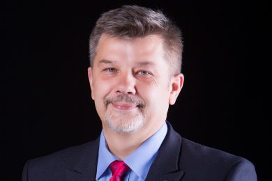 Lorant-Sas-Director-General-TeraGlass_01