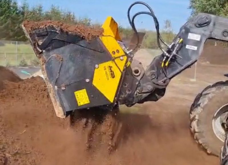 MB-HDS220 – Manitou MLT 737-130 PS – Lithuania – Recycling – Soil & Sand