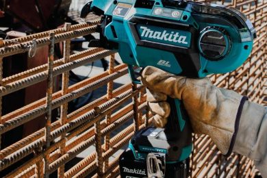 Makita_XRT01TK_Action_Shot_1