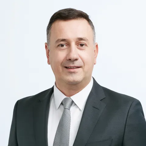 Holcim Group anunta numele urmatorului CEO la nivel global, precum si intentia de a lista afacerea sa din America de Nord pe piata de capital din SUA, creand o companie independenta pe piata nord-americana
