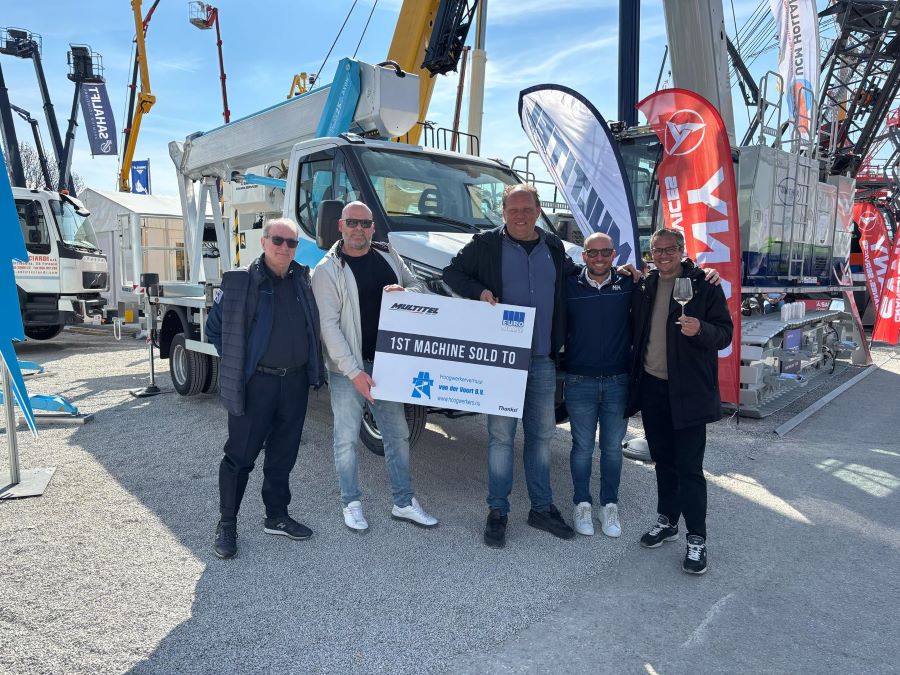 First MJE 250 AXON Delivered  to Hoogwerkerverhuur Van Der Voort