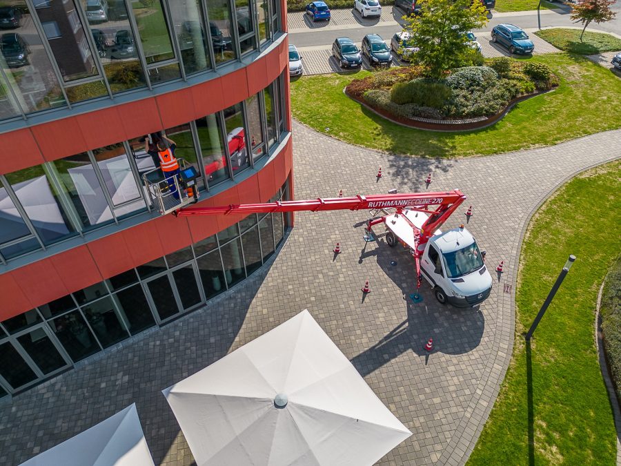 RUTHMANN ECOLINE 270 wins the MOVICARGA Award 2023 in the „Truck mounted platforms” category