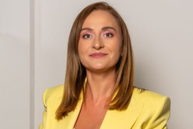 Roxana Mircea – REI – 2025_landscape