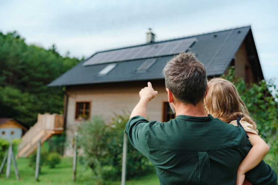 Sondajul Schneider Electric arata ca eficienta energetica e prioritara pentru locuinte