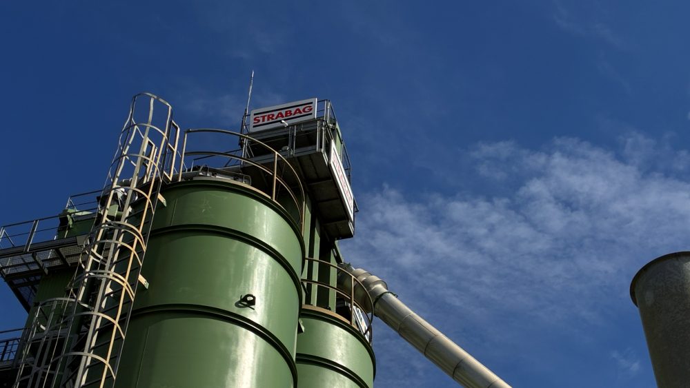 STRABAG Romania investeste 3 milioane de euro intr-o statie moderna de asfalt din Avrig (Sibiu)