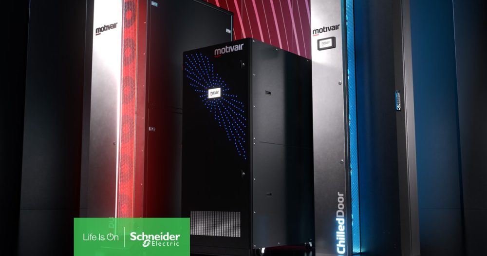 Schneider Electric lanseaza un portofoliu de Solutii de Racire cu Lichid impreuna cu Motivair, oferind Solutii si Servicii dedicate pentru sarcini de lucru HPC si AI