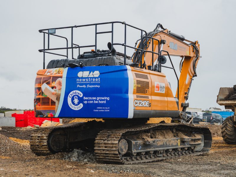 CASE Construction Equipment, Newstreet Groundwork Services and EMH Plant Unite to Champion Regional Children’s Charity Initiative