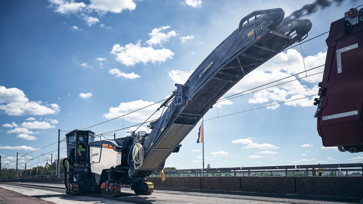 Wirtgen│Comfort Cabin for F-Series Compact Milling Machines