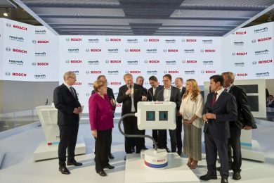 bosch_hm2018_merkel_mic