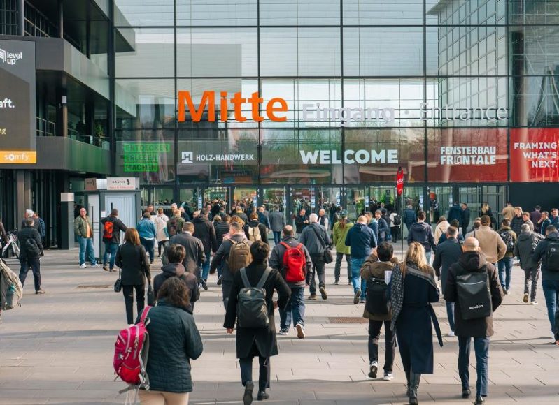 fensterbau-frontale-n-teaser-presseinformation-abschlussmeldung-eingang-mitte