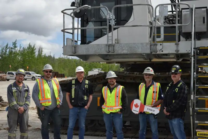 Liebherr-Canada delivers new R 9150 excavator to Hammerstone Quarry