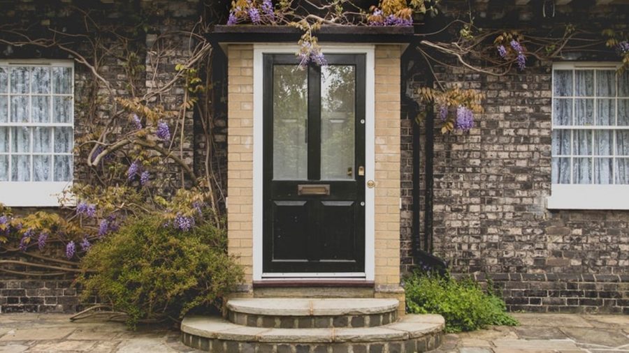 De ce lemnul stratificat a urcat rapid in topul materialelor folosite