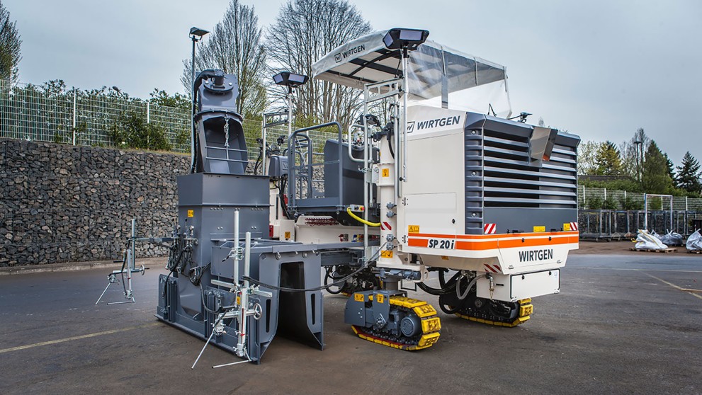 Wirtgen | Extensive portfolio of products for cost-effective concrete paving with inset and offset paving methods